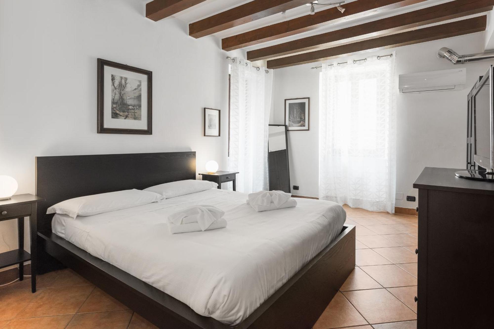 Flats4rent Anna Apartment